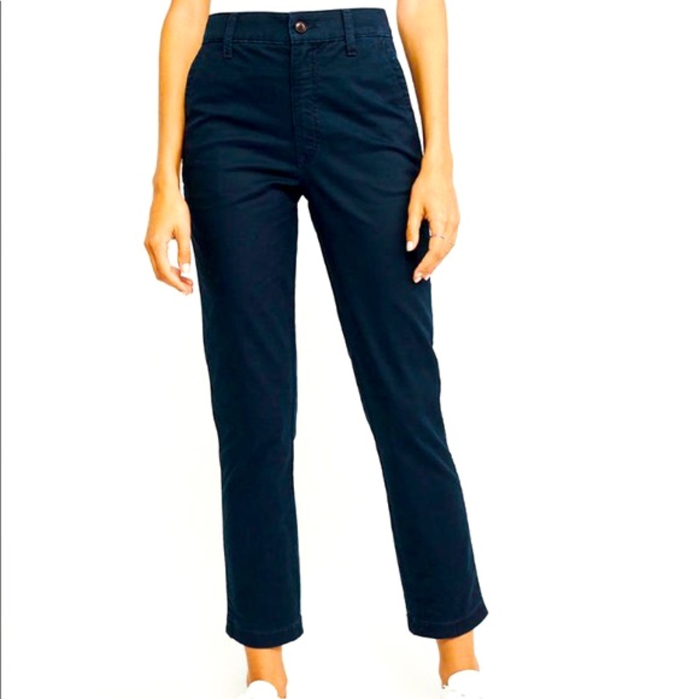A&F High Rise Chino Pants 👖